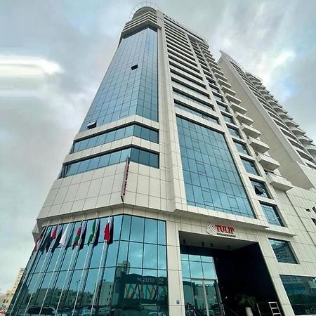 Tulip Hotel & Suites Manama Ngoại thất bức ảnh