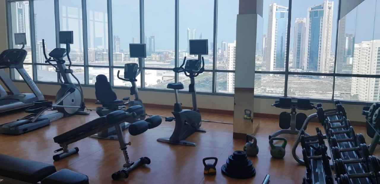 Tulip Hotel & Suites Manama Ngoại thất bức ảnh