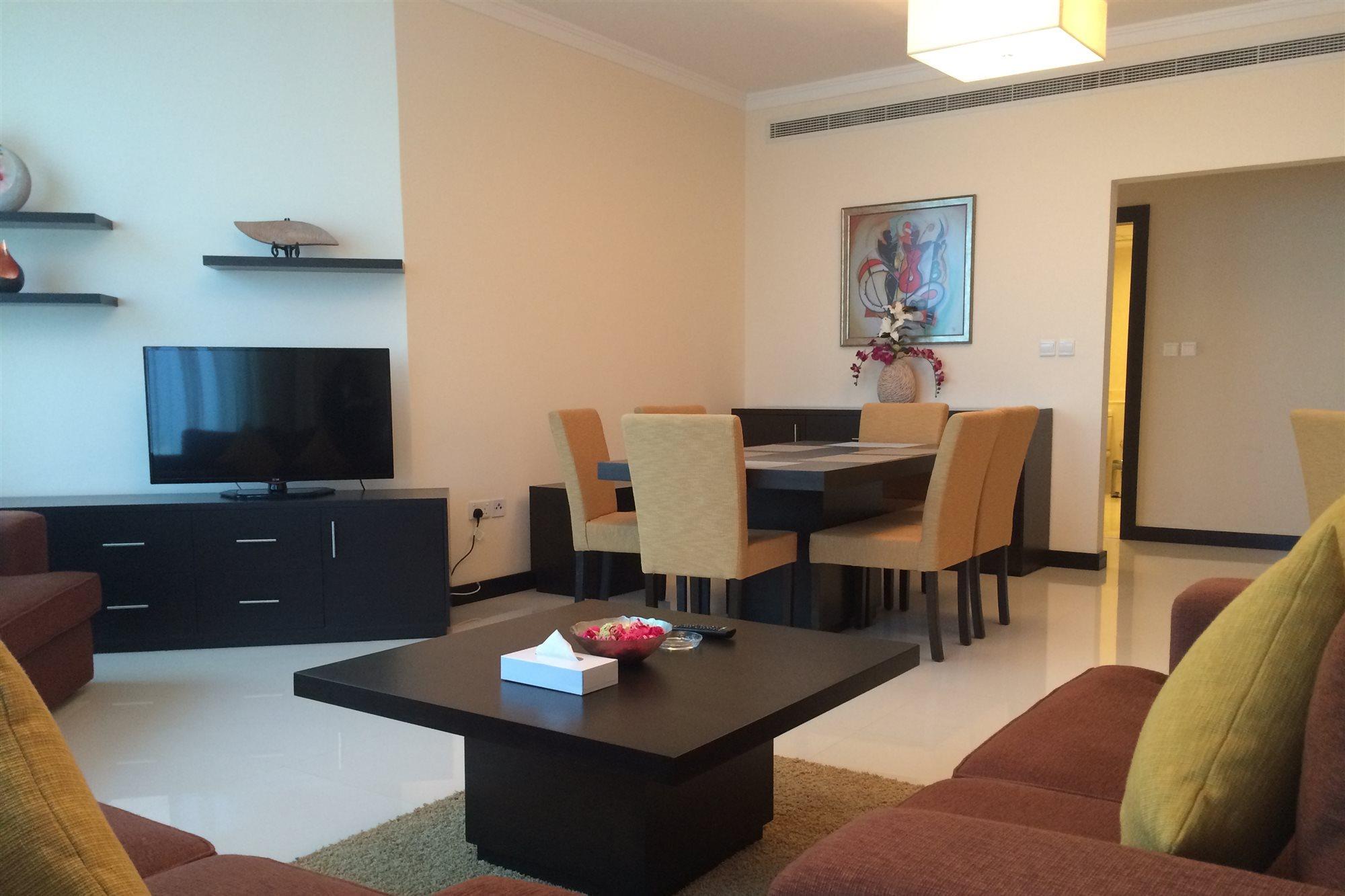 Tulip Hotel & Suites Manama Ngoại thất bức ảnh
