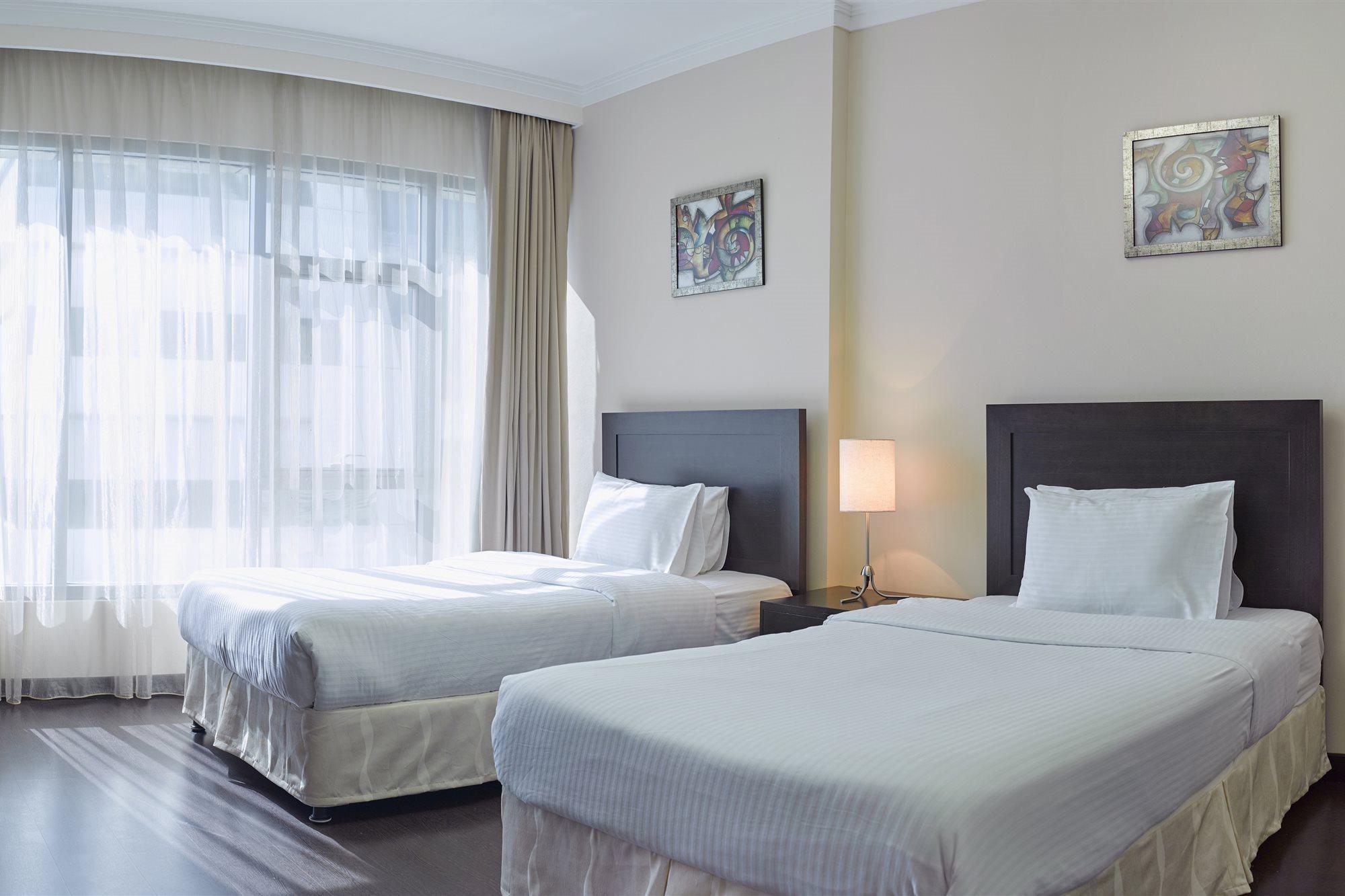 Tulip Hotel & Suites Manama Ngoại thất bức ảnh