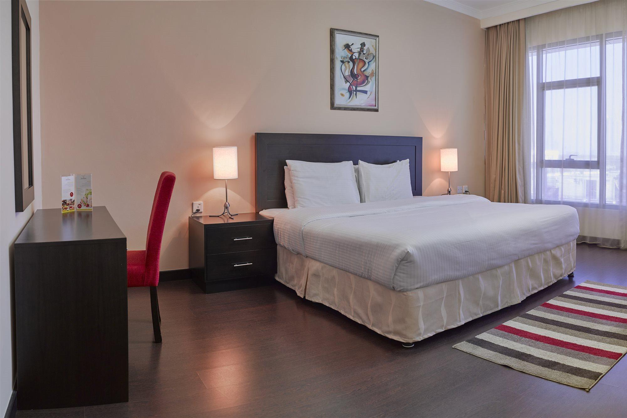 Tulip Hotel & Suites Manama Ngoại thất bức ảnh