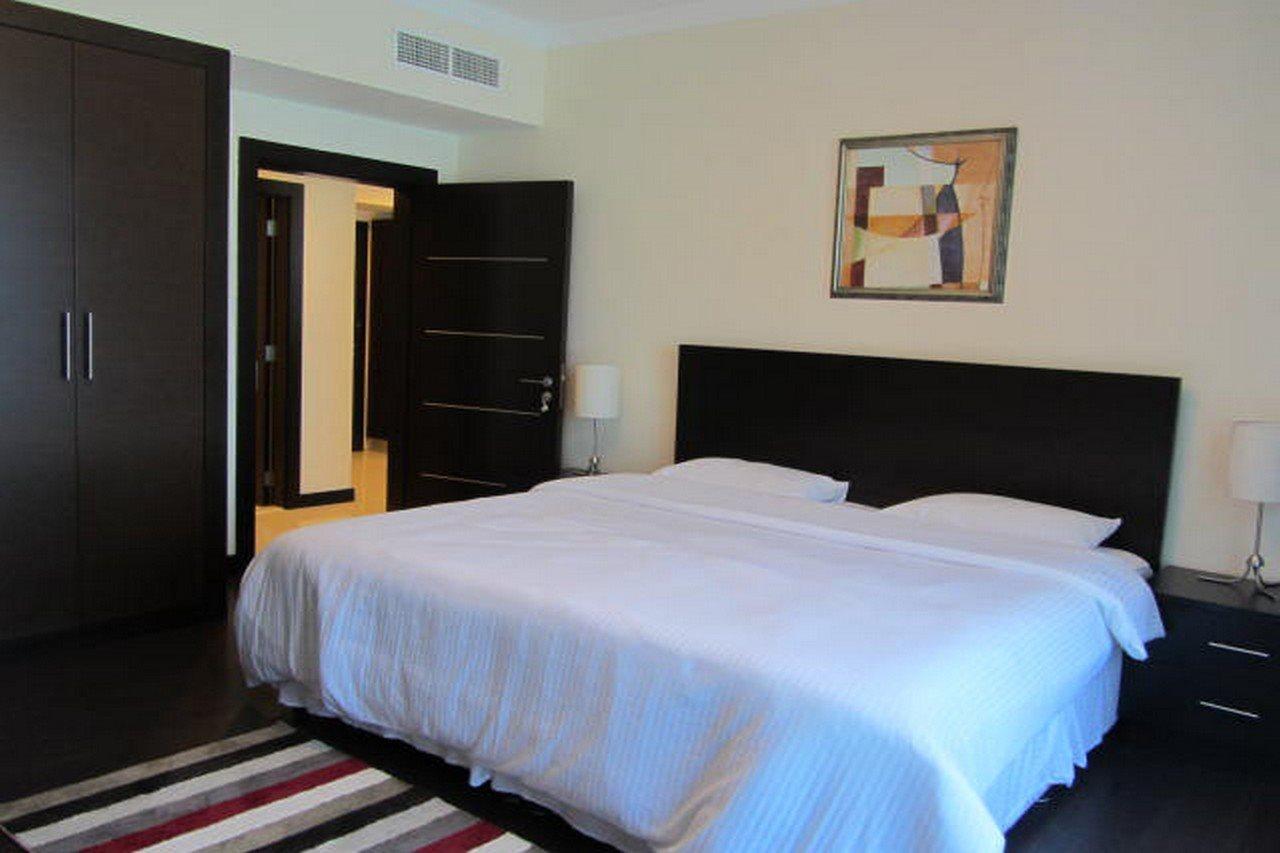 Tulip Hotel & Suites Manama Ngoại thất bức ảnh