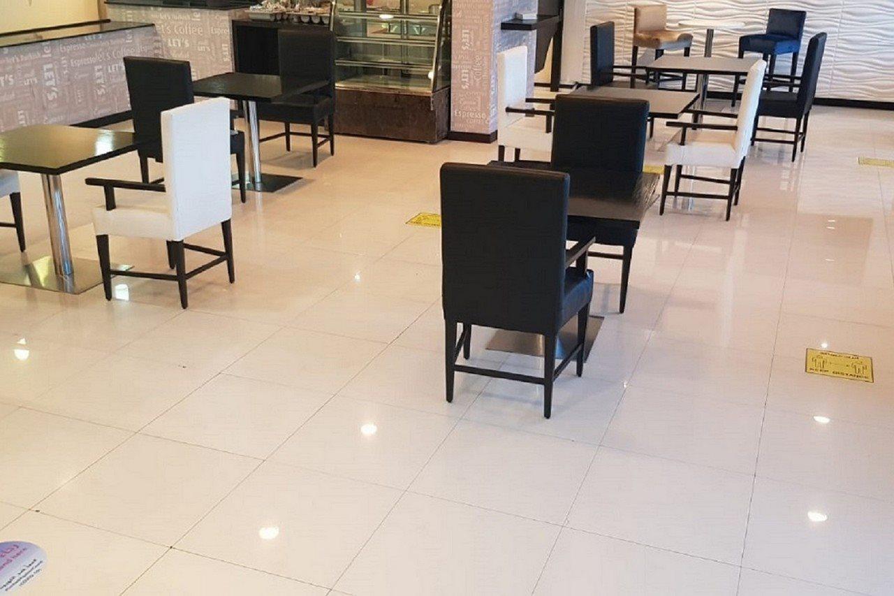 Tulip Hotel & Suites Manama Ngoại thất bức ảnh