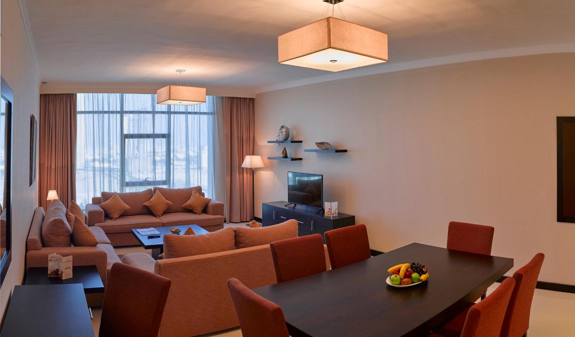Tulip Hotel & Suites Manama Ngoại thất bức ảnh