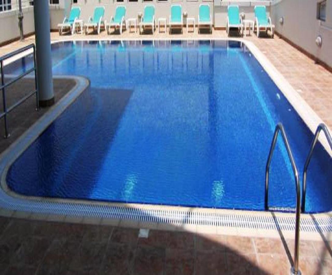 Tulip Hotel & Suites Manama Ngoại thất bức ảnh