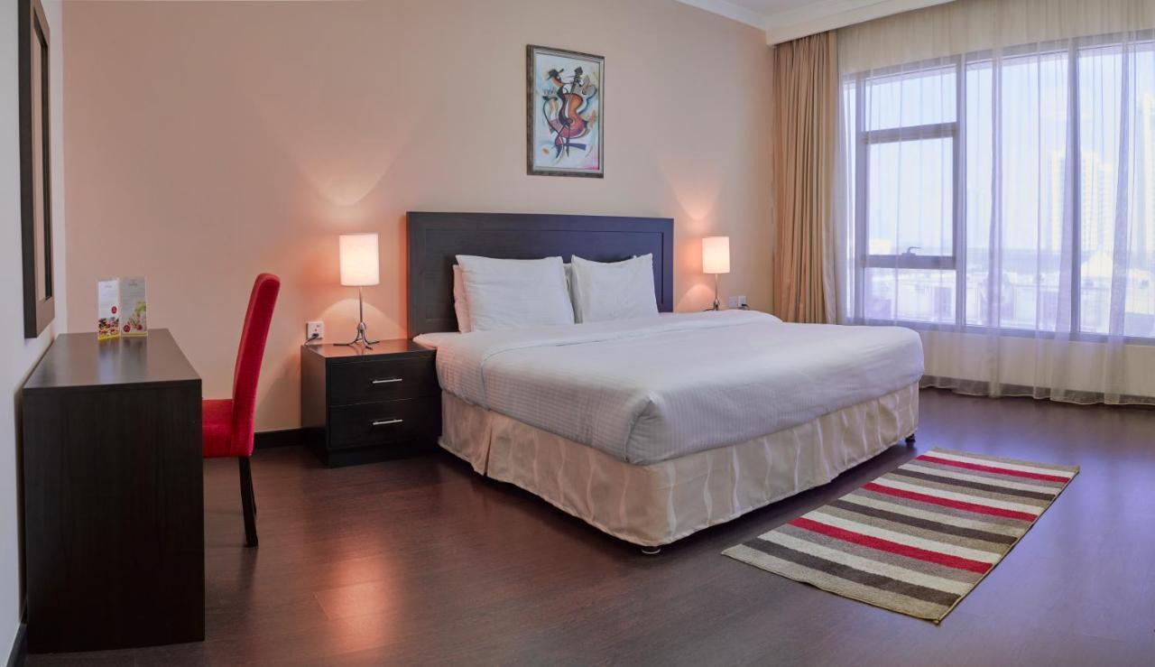 Tulip Hotel & Suites Manama Ngoại thất bức ảnh