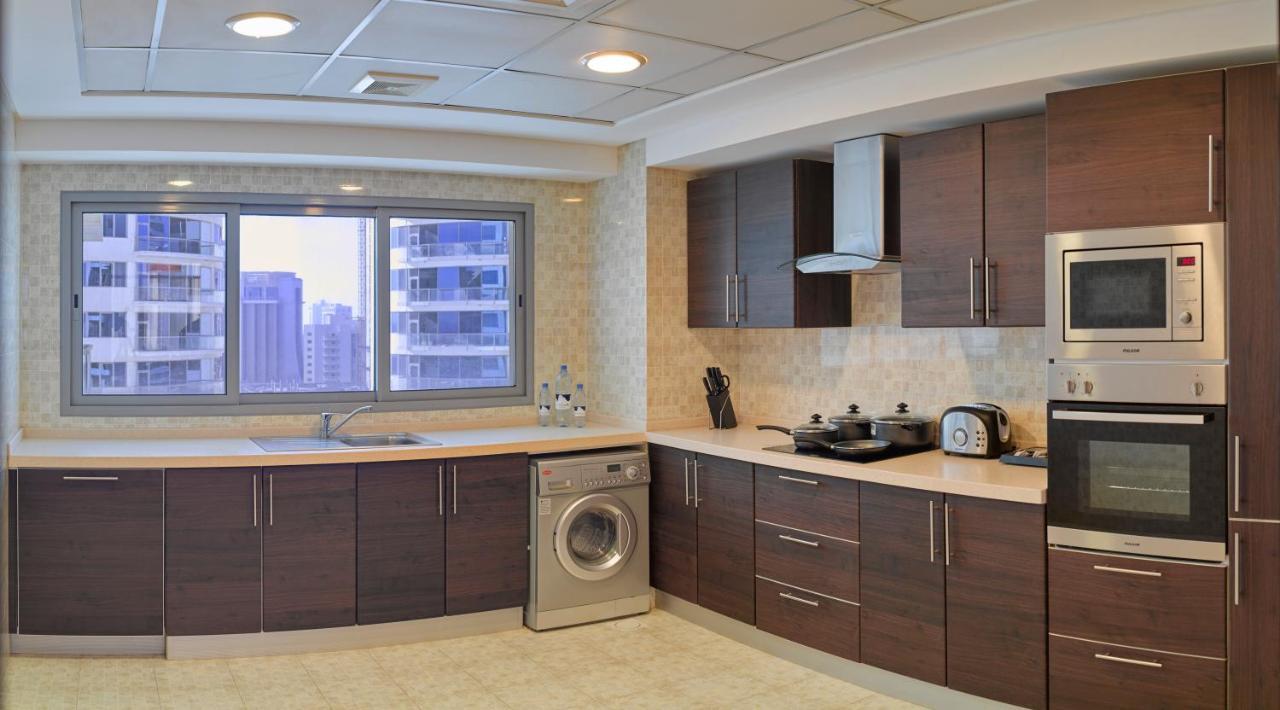 Tulip Hotel & Suites Manama Ngoại thất bức ảnh